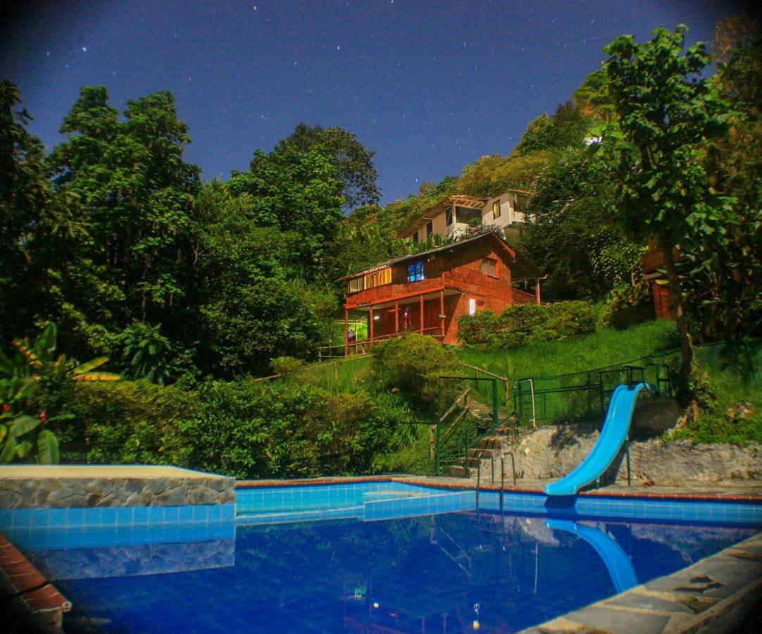 Eco Lodge La Juanita La Linda Экстерьер фото