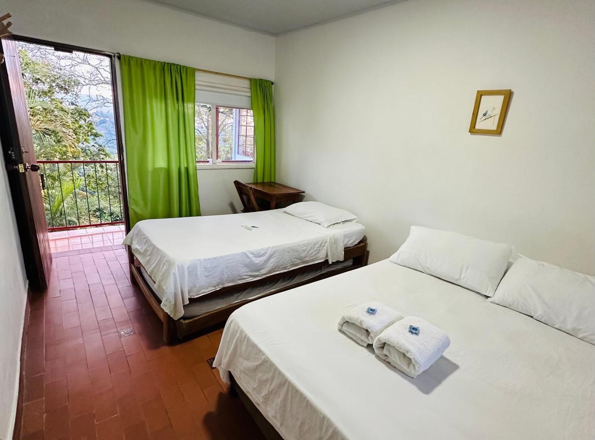 Eco Lodge La Juanita La Linda Экстерьер фото