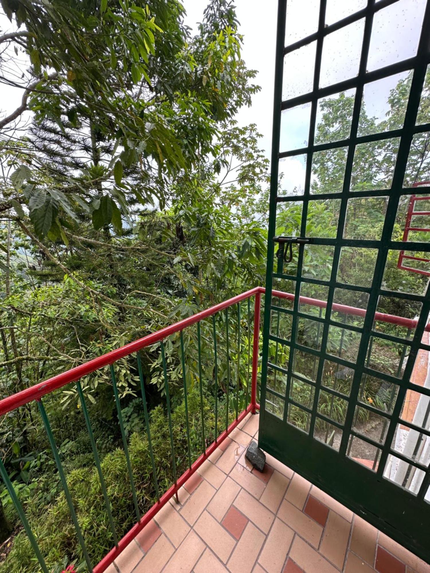 Eco Lodge La Juanita La Linda Экстерьер фото